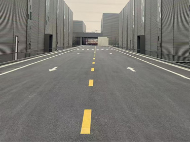 效率提升｜学校周边交通标线：校园道路安全划线与减速设施