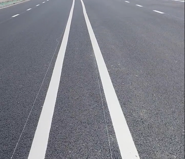 西安市政道路标线施工.png 西安市政道路标线施工.png