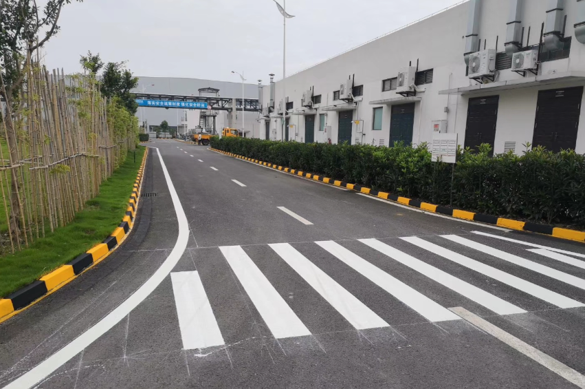 厂区道路划线.png 厂区道路划线.png